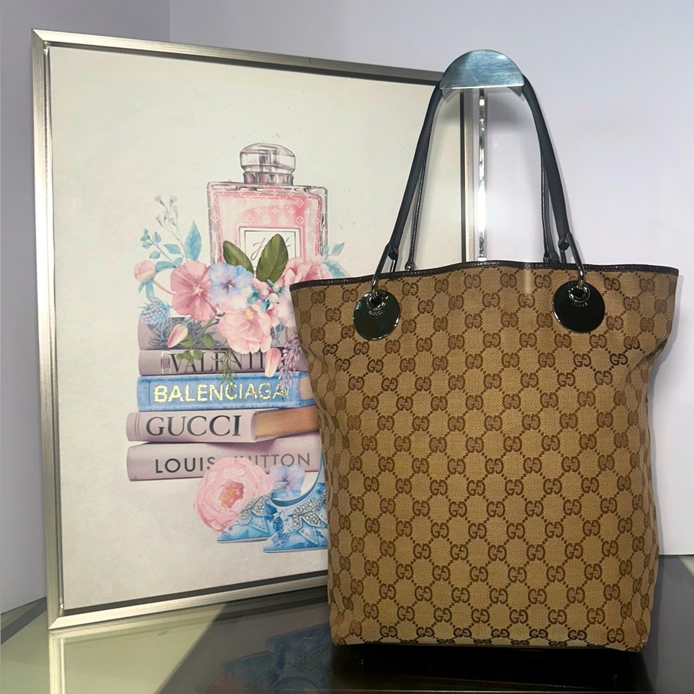 GUCCI - Monogram Large Eclipse Tote Brown
2000-2015 GG Canvas - Picture 2 of 14